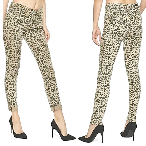 ALMOST FAMOUS Juniors Leopard Cheetah Animal Print Mid Rise Skinny Jeans Size 1 - Picture 1 of 16